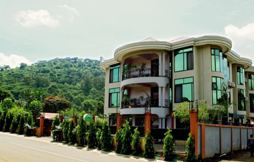 GREEN MOUNTAIN HOTEL