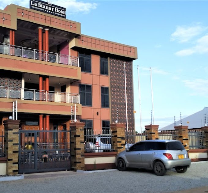 LA STANAR HOTEL