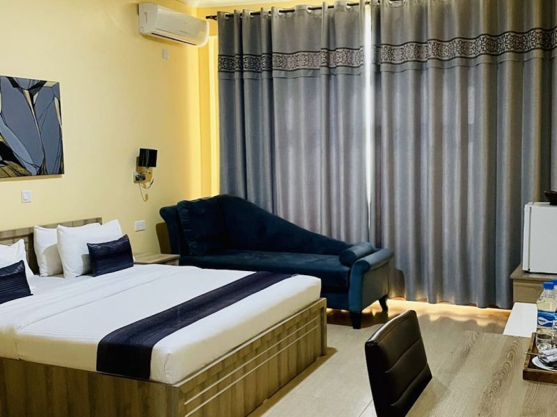 BUSINESS DOUBLE ROOM