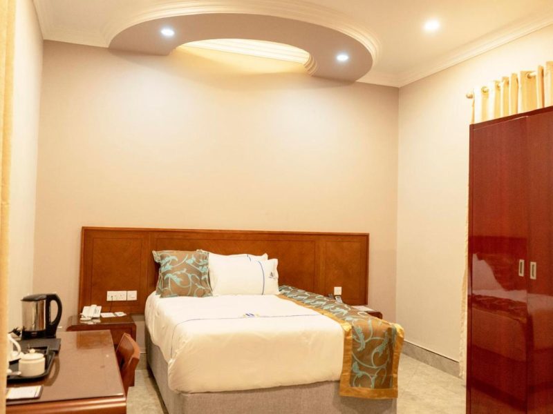 DELUXE SINGLE ROOM – Royal Tughimbe Hotel Mbeya