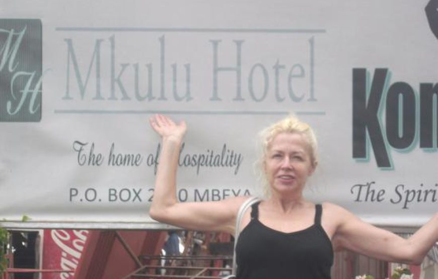 MKULU HOTEL -Mbeya