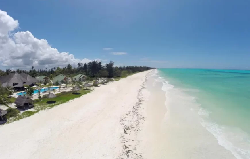 KISIWA ON THE BEACH