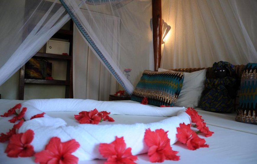 SAMAKI LODGE & SPA