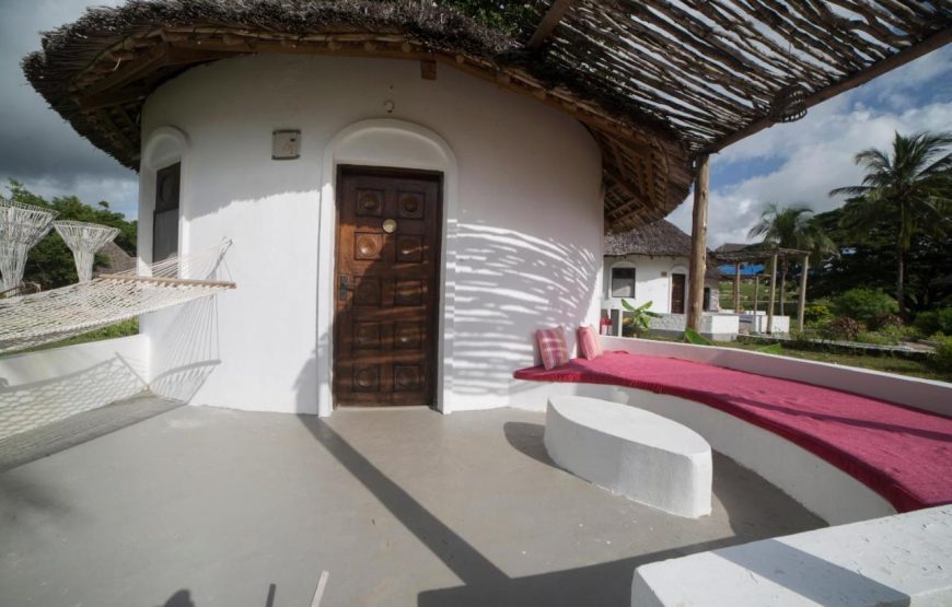 ANTONIO BEACH HOTEL & SPA