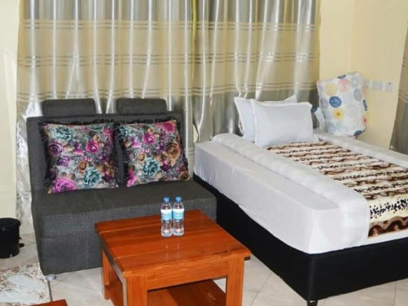 DELUXE DOUBLE ROOM – Fq HOTEL