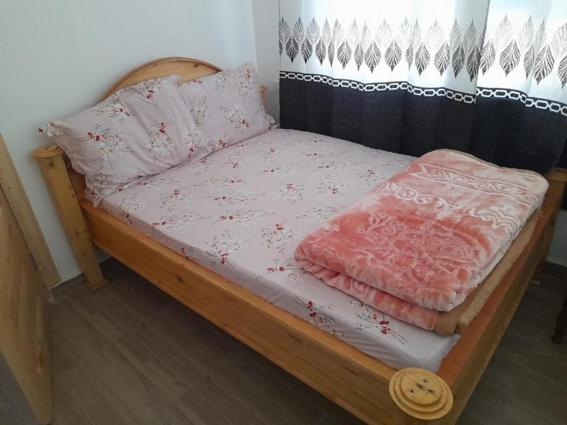 SMALL DOUBLE ROOM